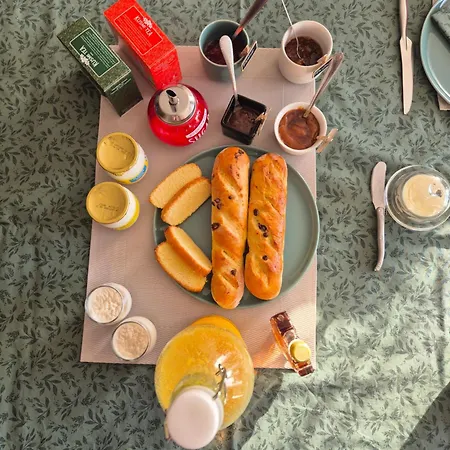 Bed and Breakfast Les Charmilles Escoville