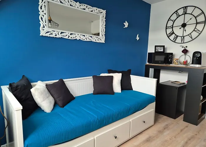 Les Charmilles Escoville